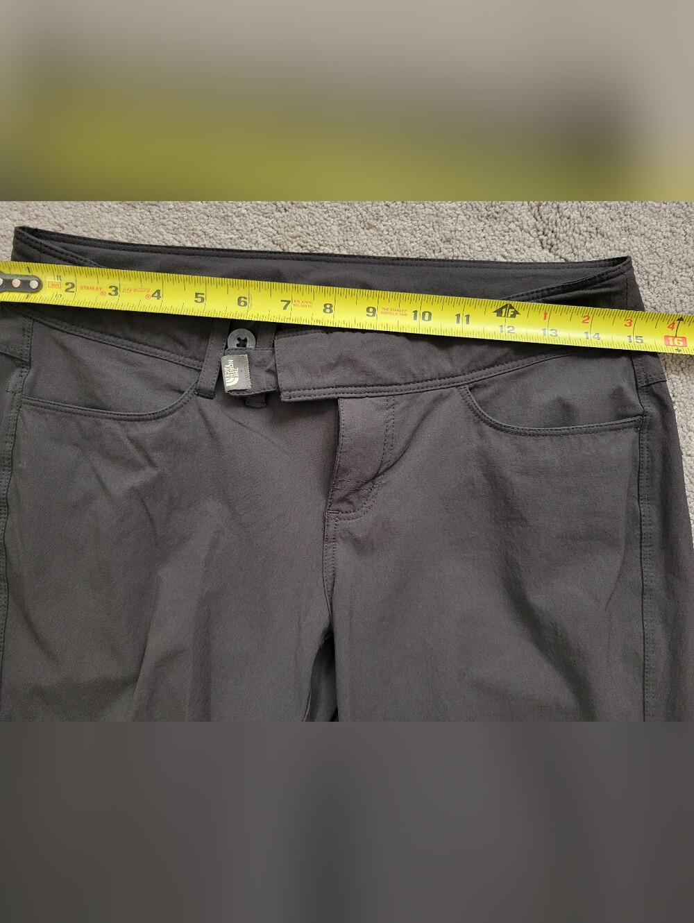 The North Face Roll Up Hiking Pants Women's Size S Dark Gray Cargo Outdoor - Picture 8 of 9